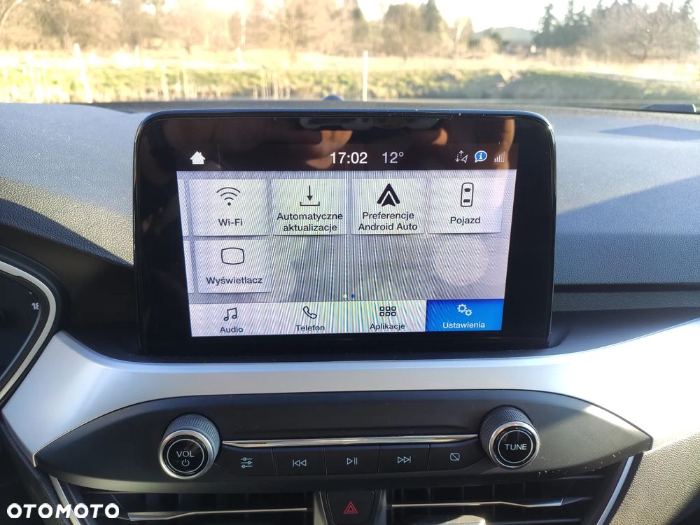 Ford Focus 1.0 EcoBoost Connected - 31