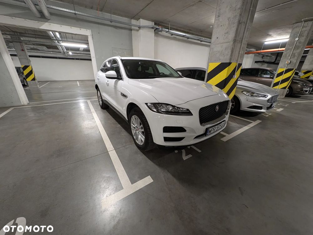 Jaguar F-Pace 2.0 i4D AWD Prestige - 12