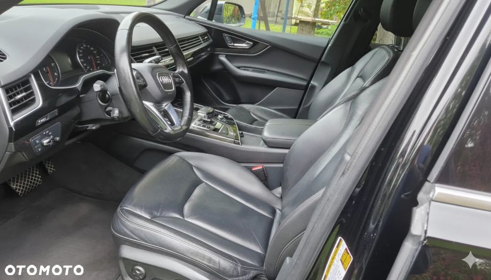 Audi Q7 3.0 TFSI Quattro Tiptronic - 4