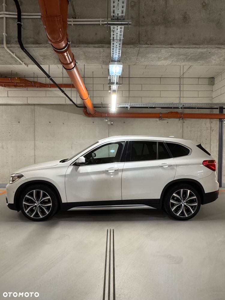 BMW X1 sDrive20d xLine sport - 3