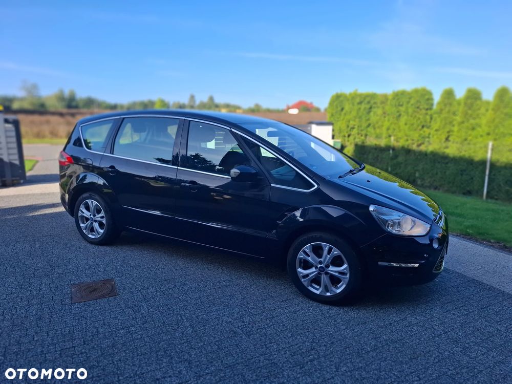 Ford S-Max 2011 photo 3