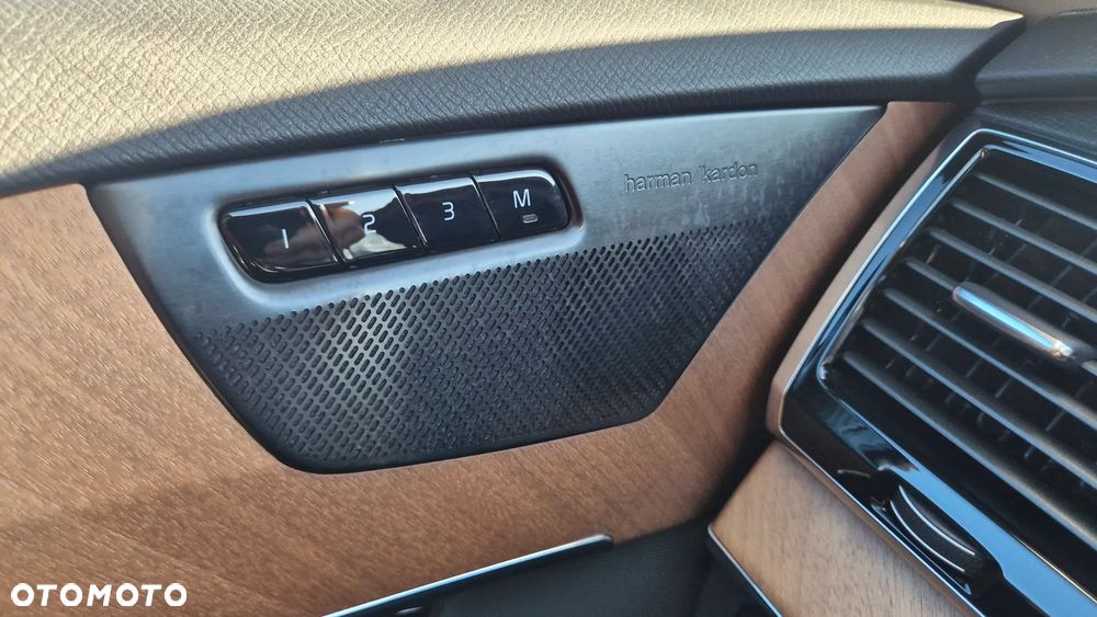Volvo XC 90 - 27