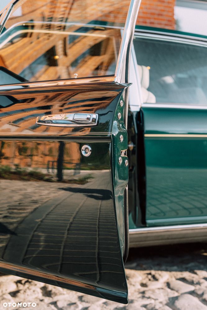 Bentley Brooklands - 18