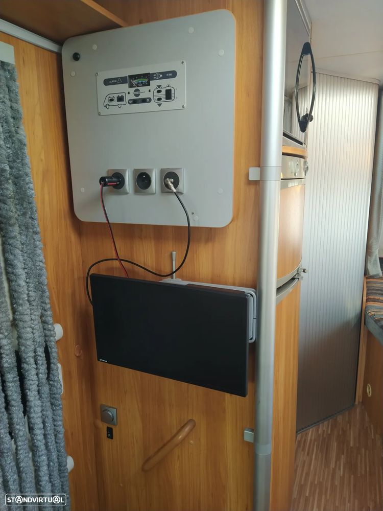 Burstner Premio Perfilada - 29