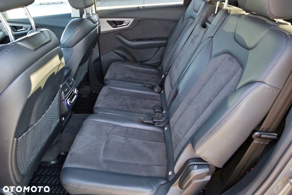 Audi Q7 45 TDI mHEV Quattro S Line Tiptr - 35