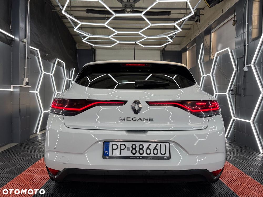 Renault Megane 1.3 TCe FAP Intens - 8