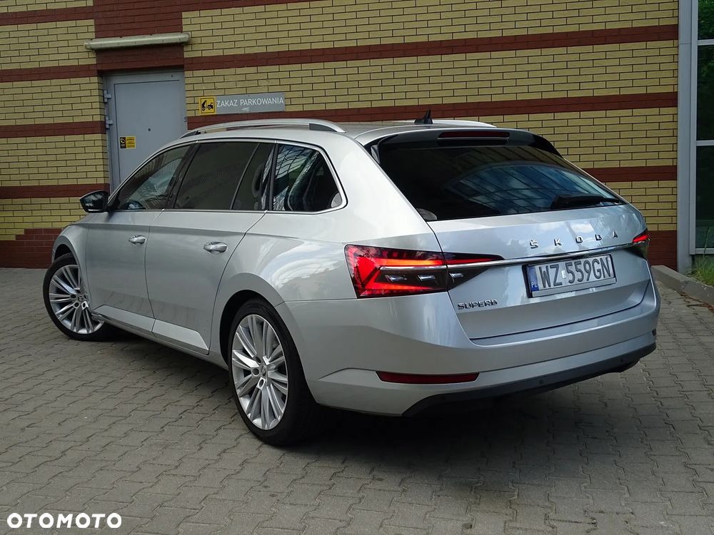 Skoda Superb 2.0 TDI SCR Style DSG - 3