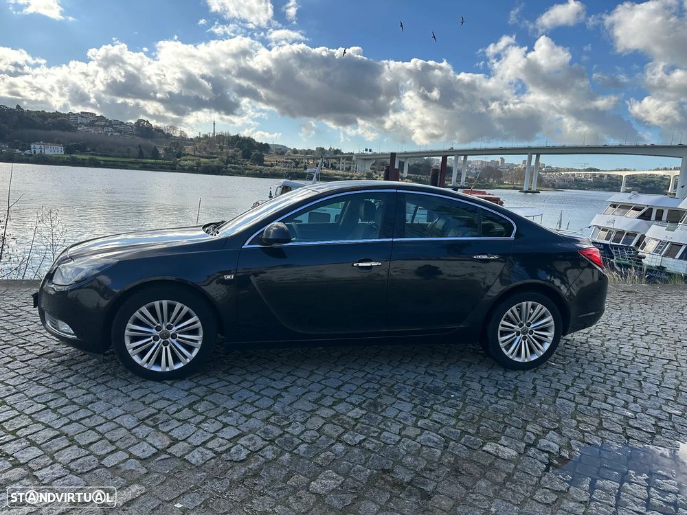 Opel Insignia 2.0 CDTI executive ecoFLEX - 2