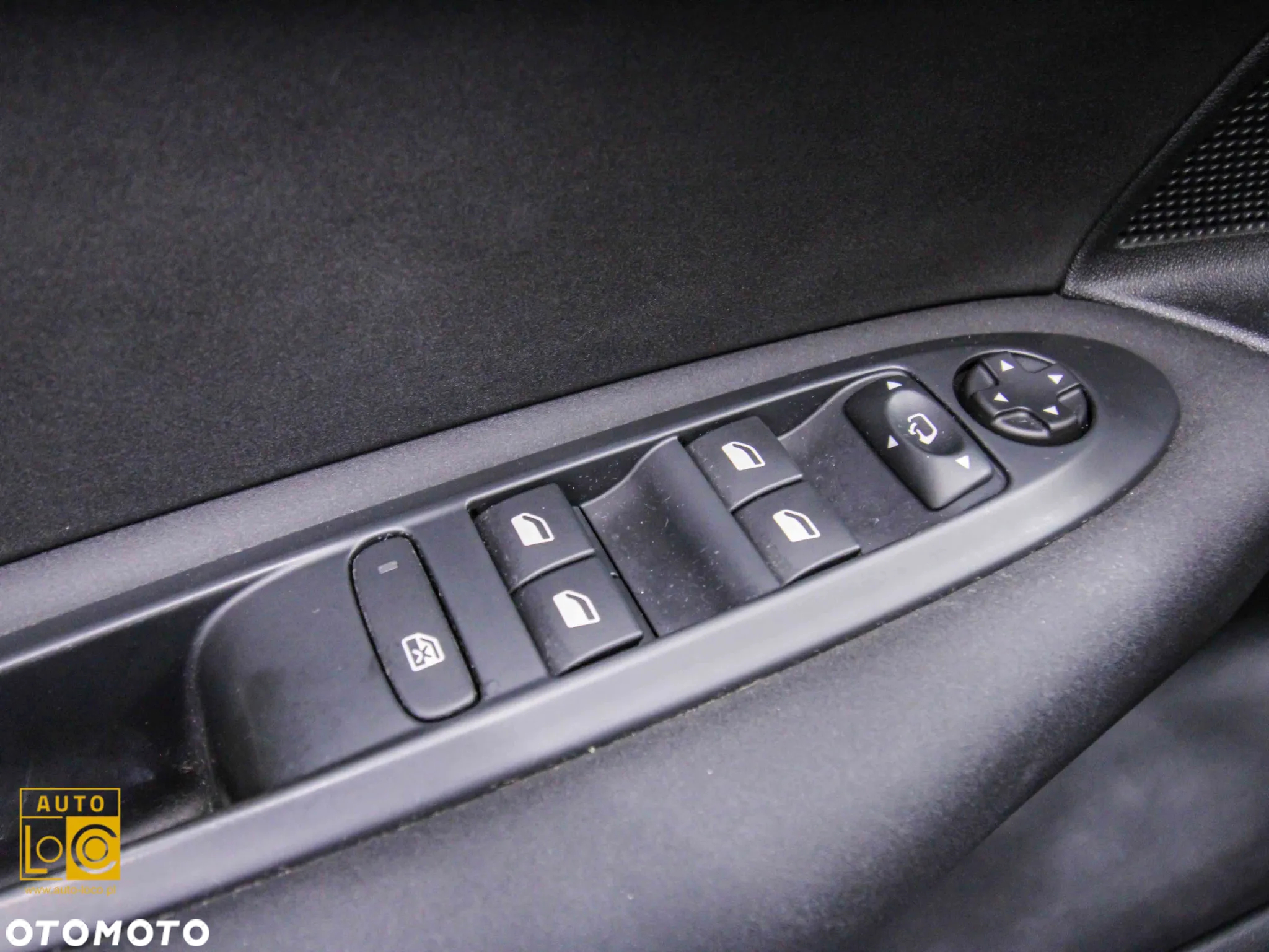 Citroën C4 1.2 PureTech Feel - 26