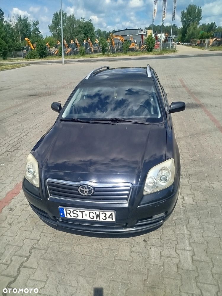 Toyota Avensis 2.0 D-4D Terra - 7