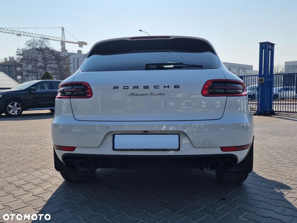 Porsche Macan Turbo PDK - 7