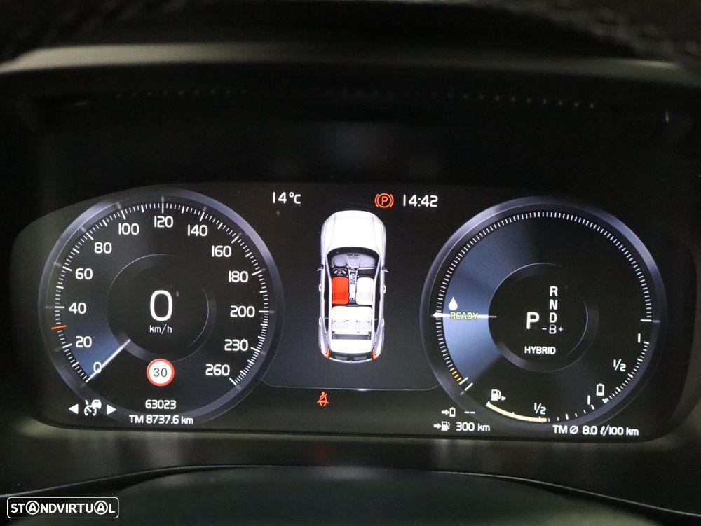 Volvo XC 40 1.5 T4 PHEV Core - 10