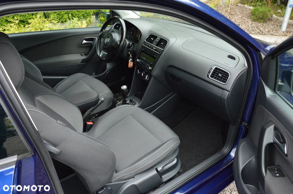 Volkswagen Polo - 32