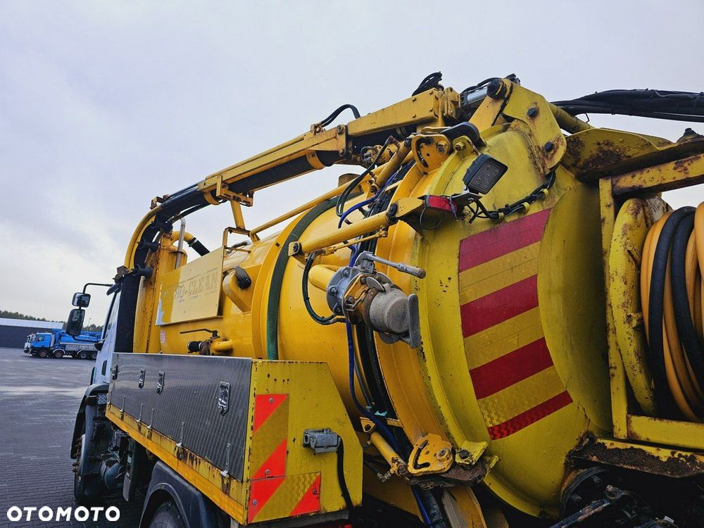 Volvo FULLER TANKERS 2008 WUKO do zbierania odpadów płynnych - 16