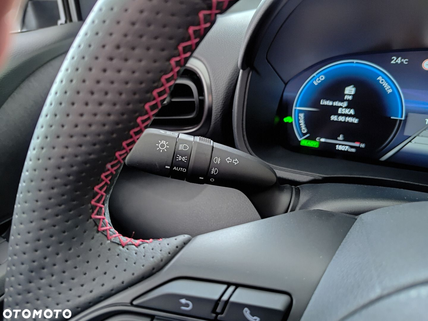 Toyota Yaris Cross - 17