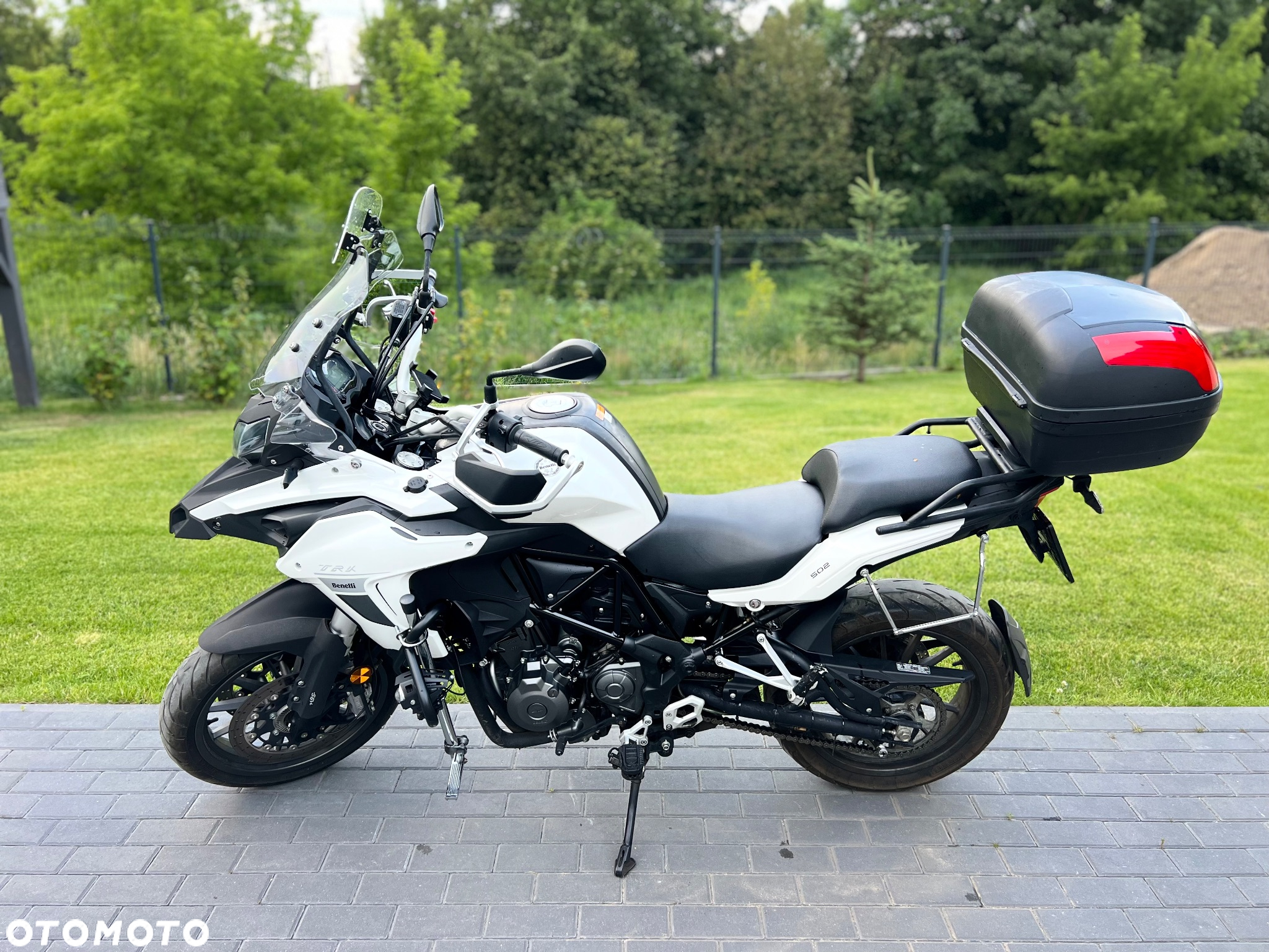Benelli TRK 502 - 12