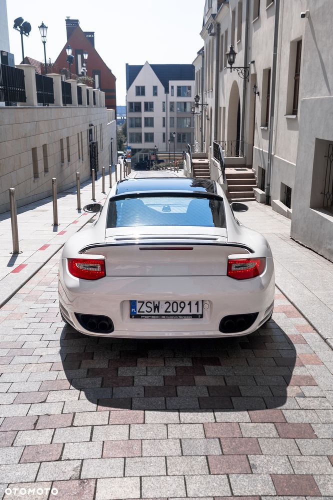 Porsche 911 - 6