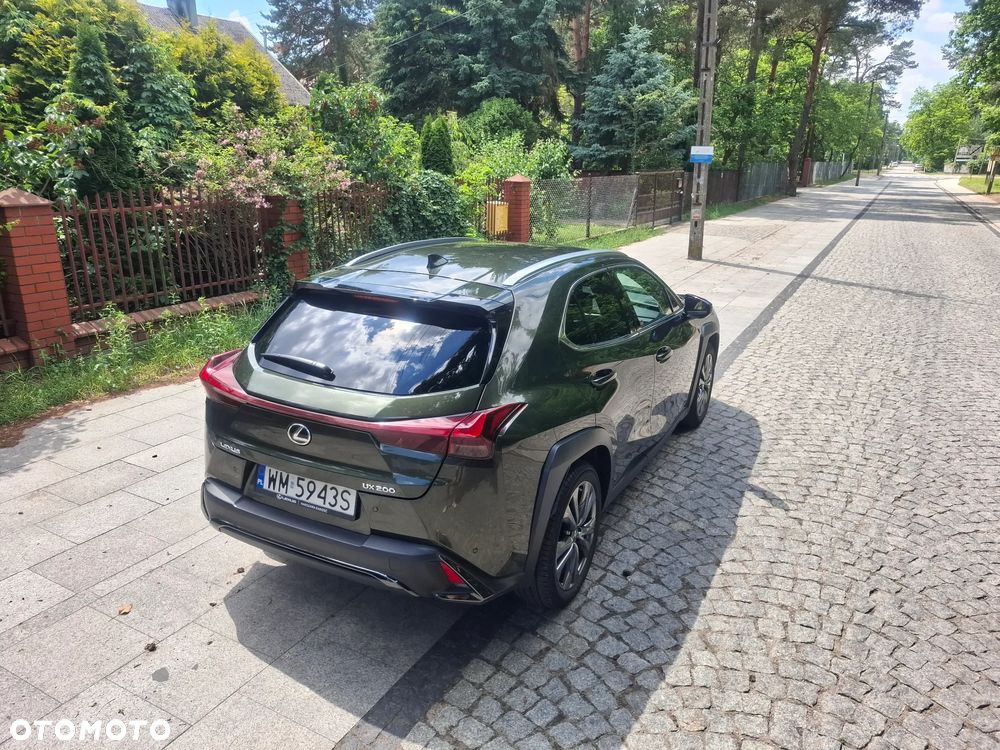 Lexus UX 200 GPF F Sport Design+ 2WD - 4