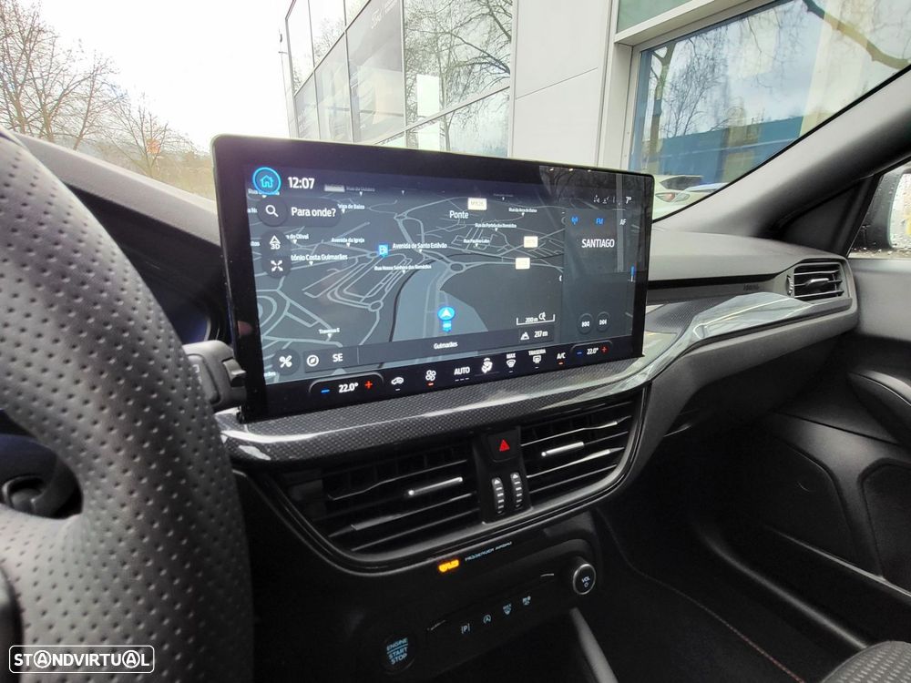 Ford Focus 1.0 EcoBoost MHEV ST-Line X - 14