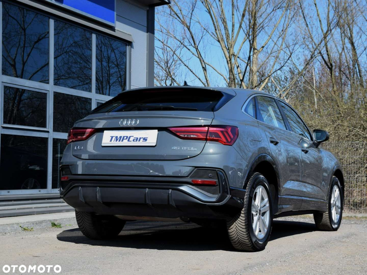 Audi Q3 Sportback - 16