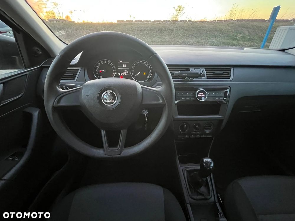 Skoda RAPID 1.4 TDI DPF Active - 8