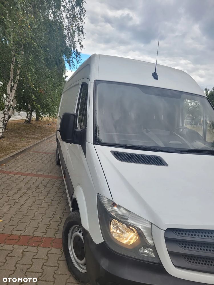 Mercedes-Benz Sprinter - 5