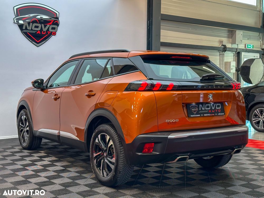 Peugeot 2008 PureTech 130 EAT8 Allure - 7