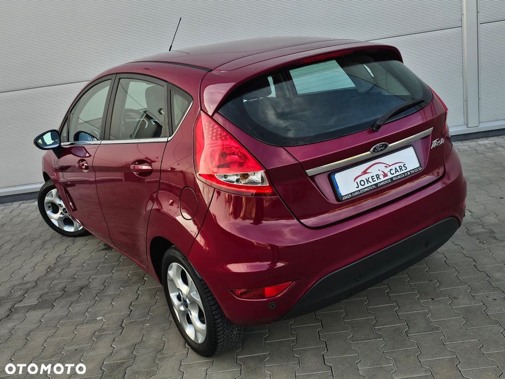 Ford Fiesta 1.25 Titanium - 19