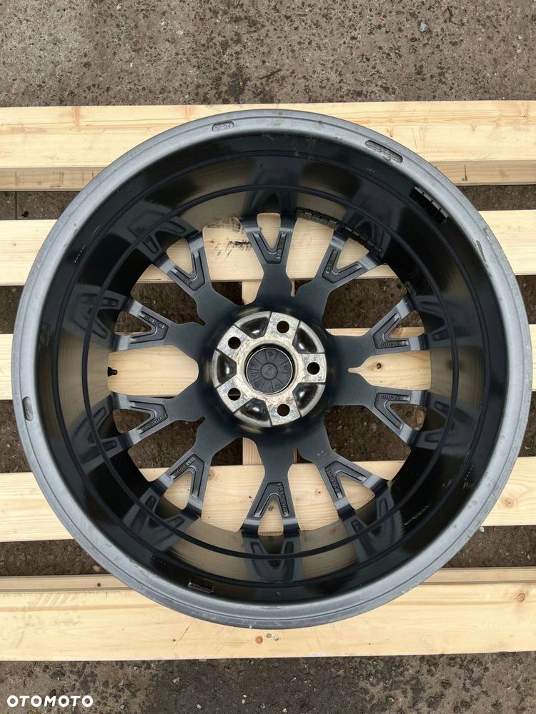 VW AUDI FELGA ALU R19 MM-CONCEPTS 8.5JX19H2 - 8