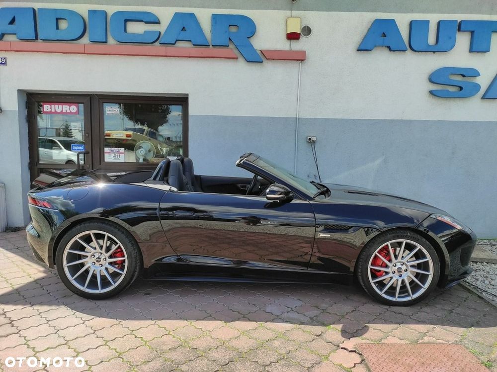 Jaguar F-Type - 15