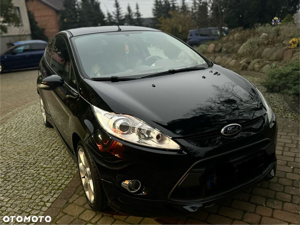 Ford Fiesta - 15