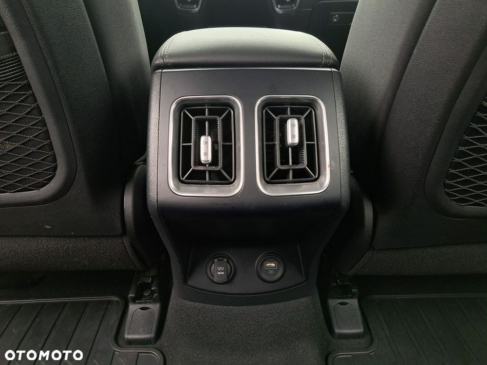 Kia Sorento 1.6 T-GDI HEV L - 26