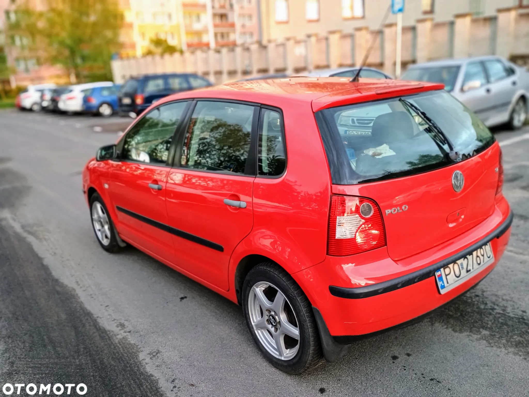Volkswagen Polo 1.4 16V Basis - 7