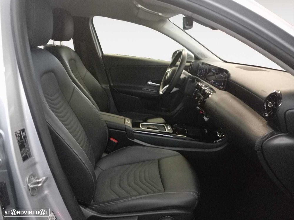 Mercedes-Benz A 200 - 13