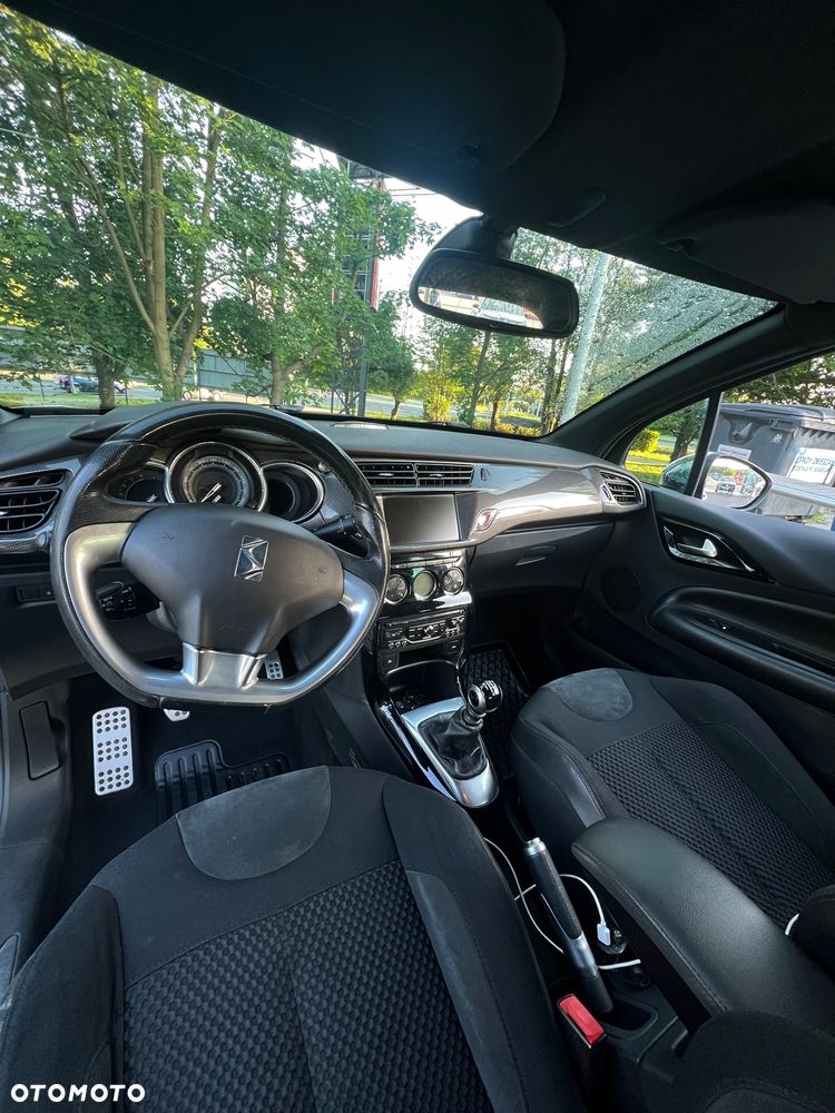 Citroën DS3 1.6 THP SportChic - 26