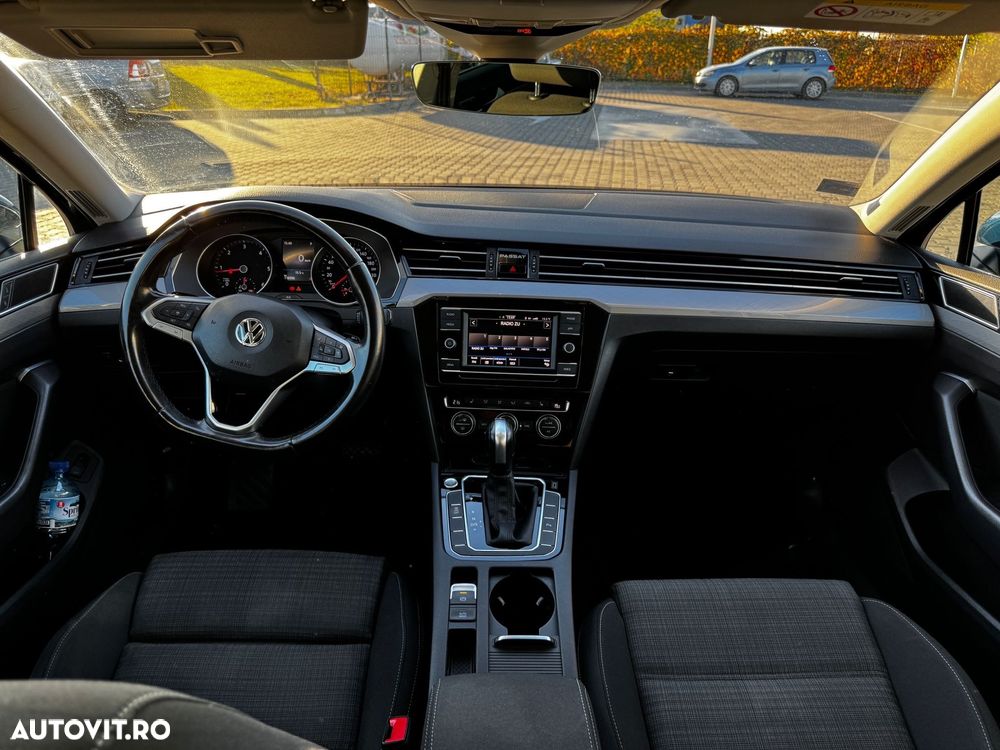 Volkswagen Passat Variant 2.0 TDI DSG 4Motion Comfortline - 6