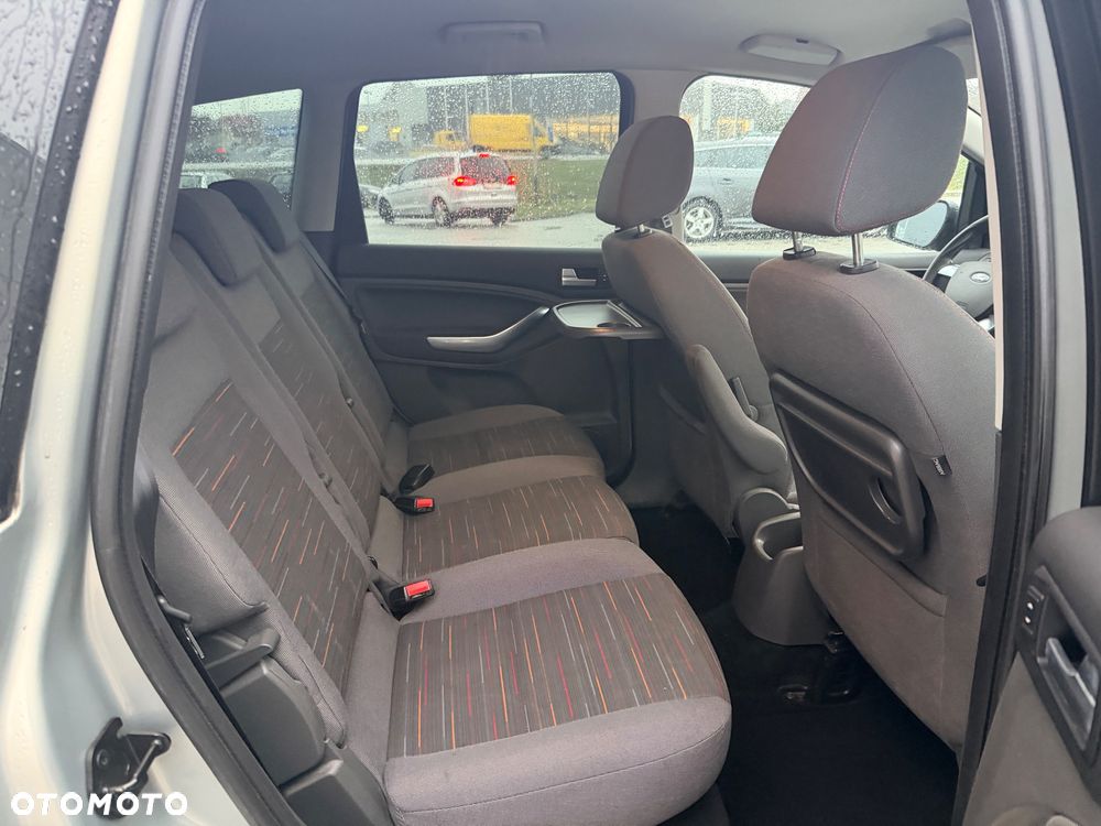 Ford C-MAX 1.8 Gold X - 34