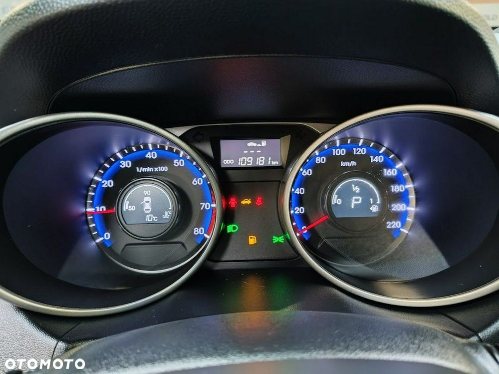 Hyundai ix35 2.0 GDI Premium 2WD - 21