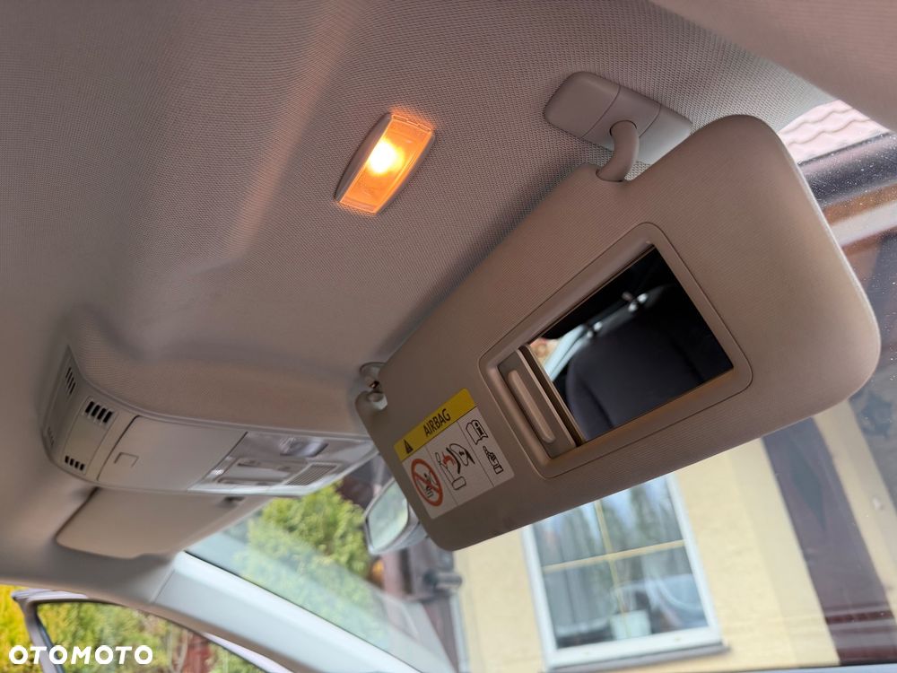 Volkswagen Polo 1.6 TDI SCR DSG Comfortline - 25