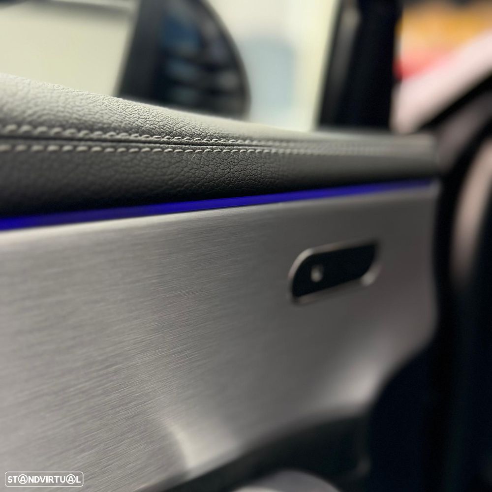 Mercedes-Benz A 250 Limousine e 8G-DCT AMG Line - 16