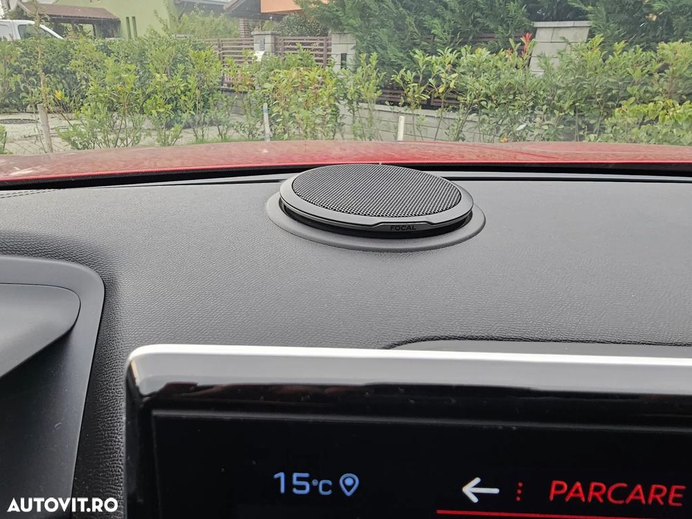 Peugeot 2008 1.2 PureTech EAT8 STT GT - 22