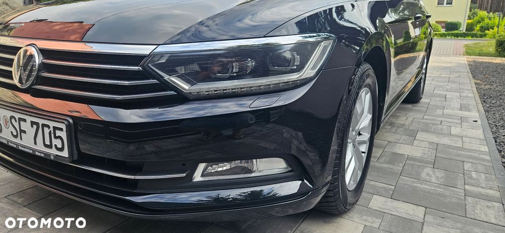 Volkswagen Passat 2.0 TDI BMT Highline - 26