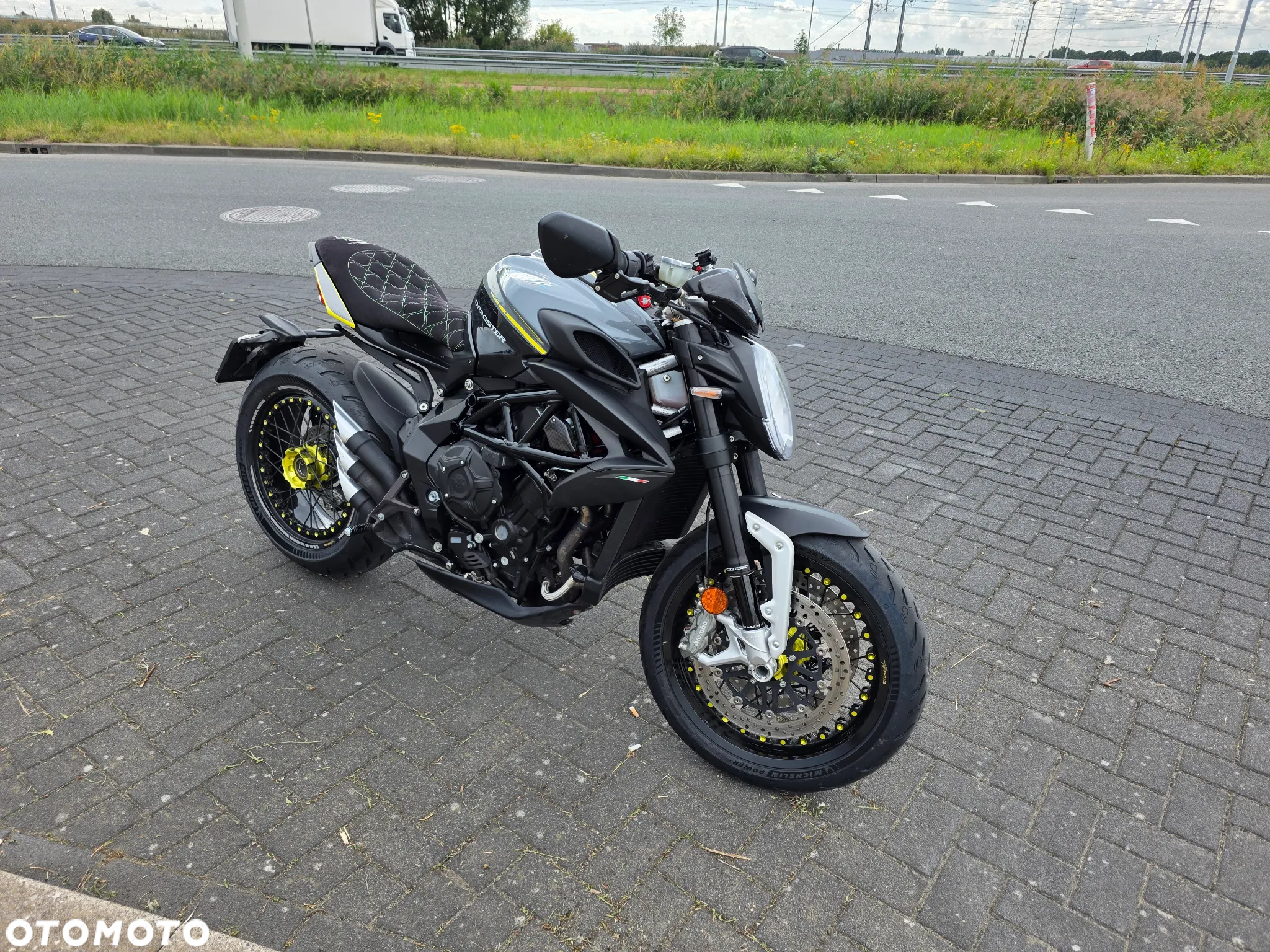 MV AGUSTA Dragster - 4