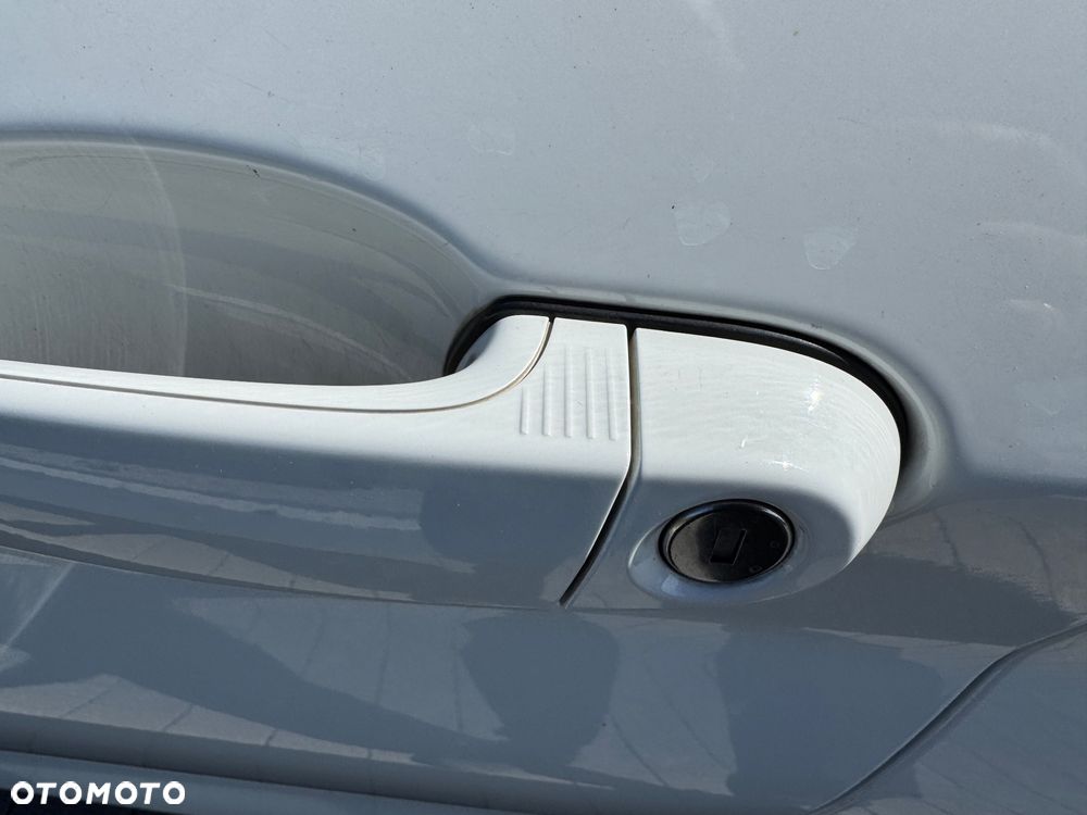 BMW Seria 2 218d Sport Line - 14
