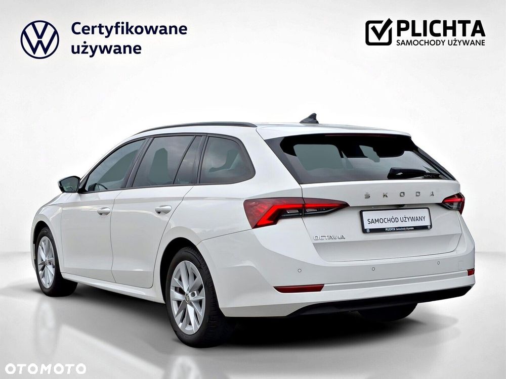 Skoda Octavia 2022 photo 3