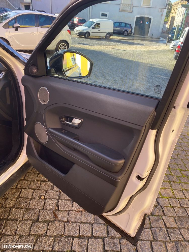 Land Rover Range Rover Evoque 2.2 eD4 Dynamic - 29