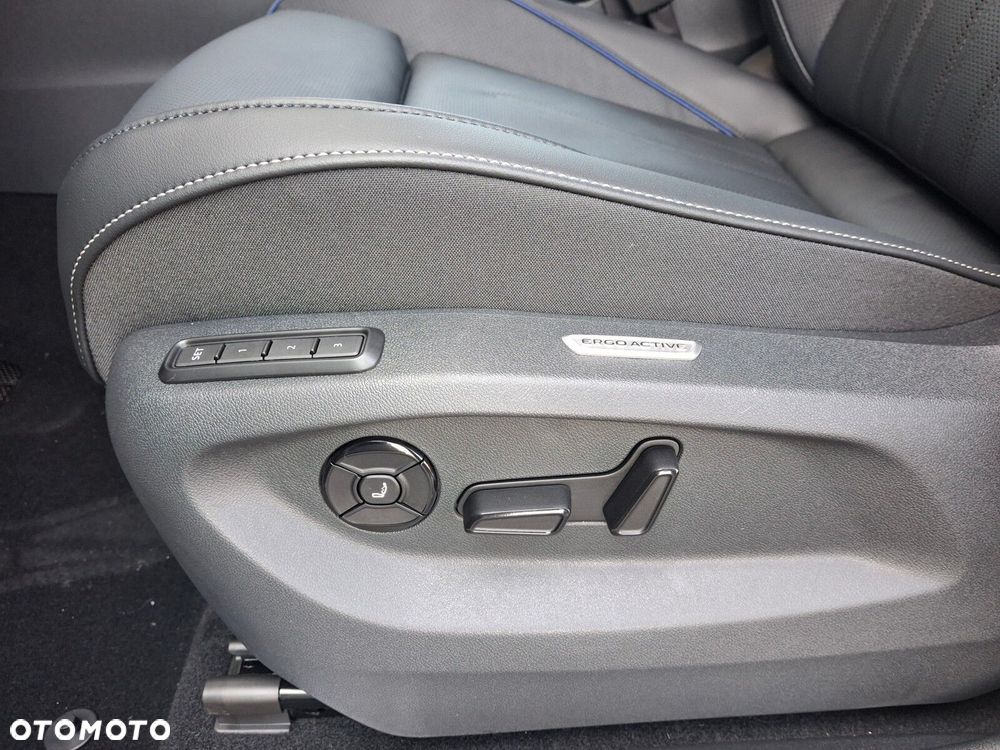 Volkswagen Tayron 1.5 TSI eHybrid PHEV 200kW R-Line Plus DSG - 12