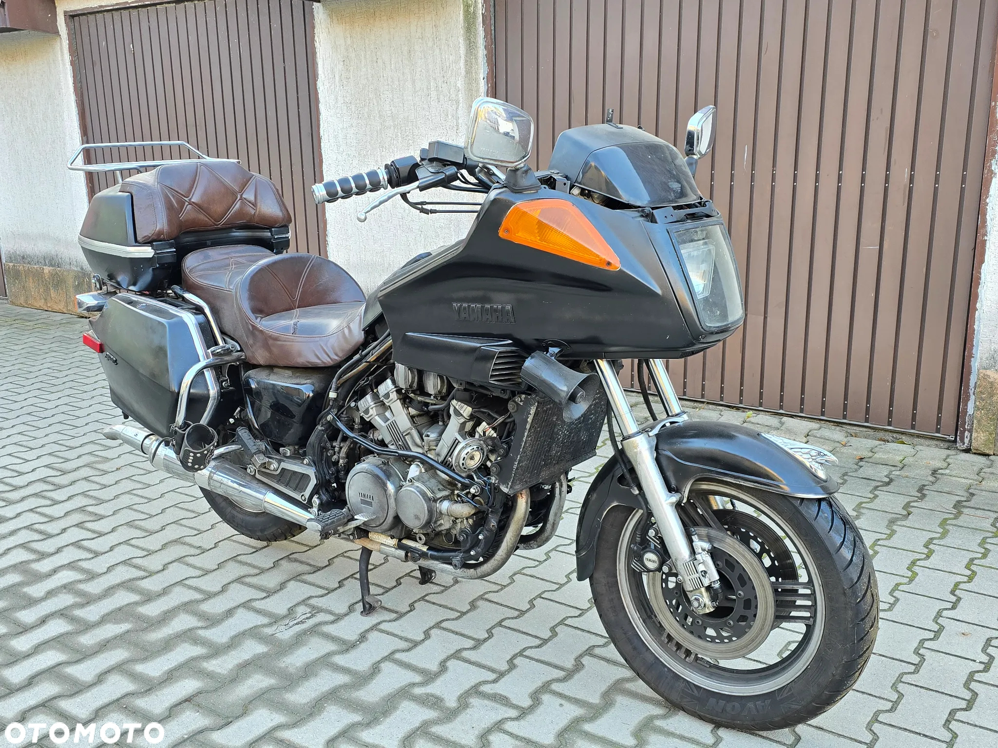 Yamaha XVZ - 6