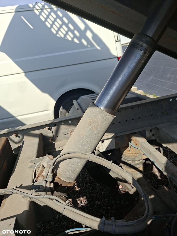 Ford Transit - 13
