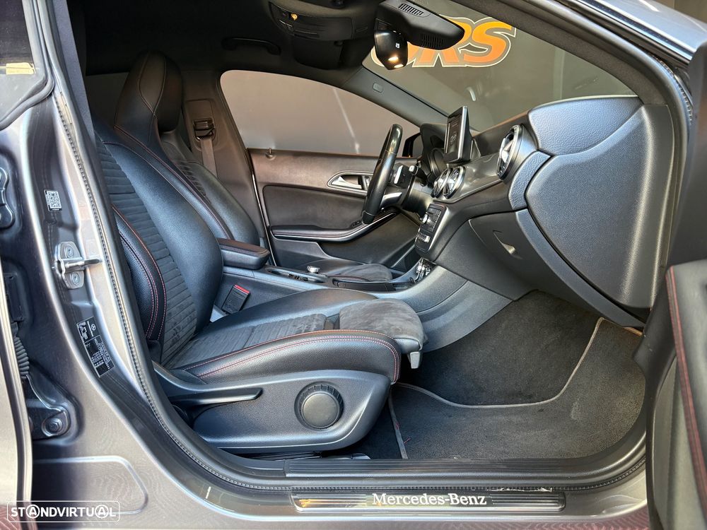 Mercedes-Benz CLA 200 d 7G-DCT AMG Line - 38
